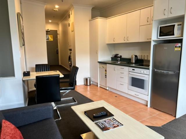 Quest On The Terrace Serviced Apartments Wellington Room photo